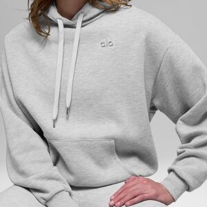 Alo Heather Grey Accolade Hoodie
